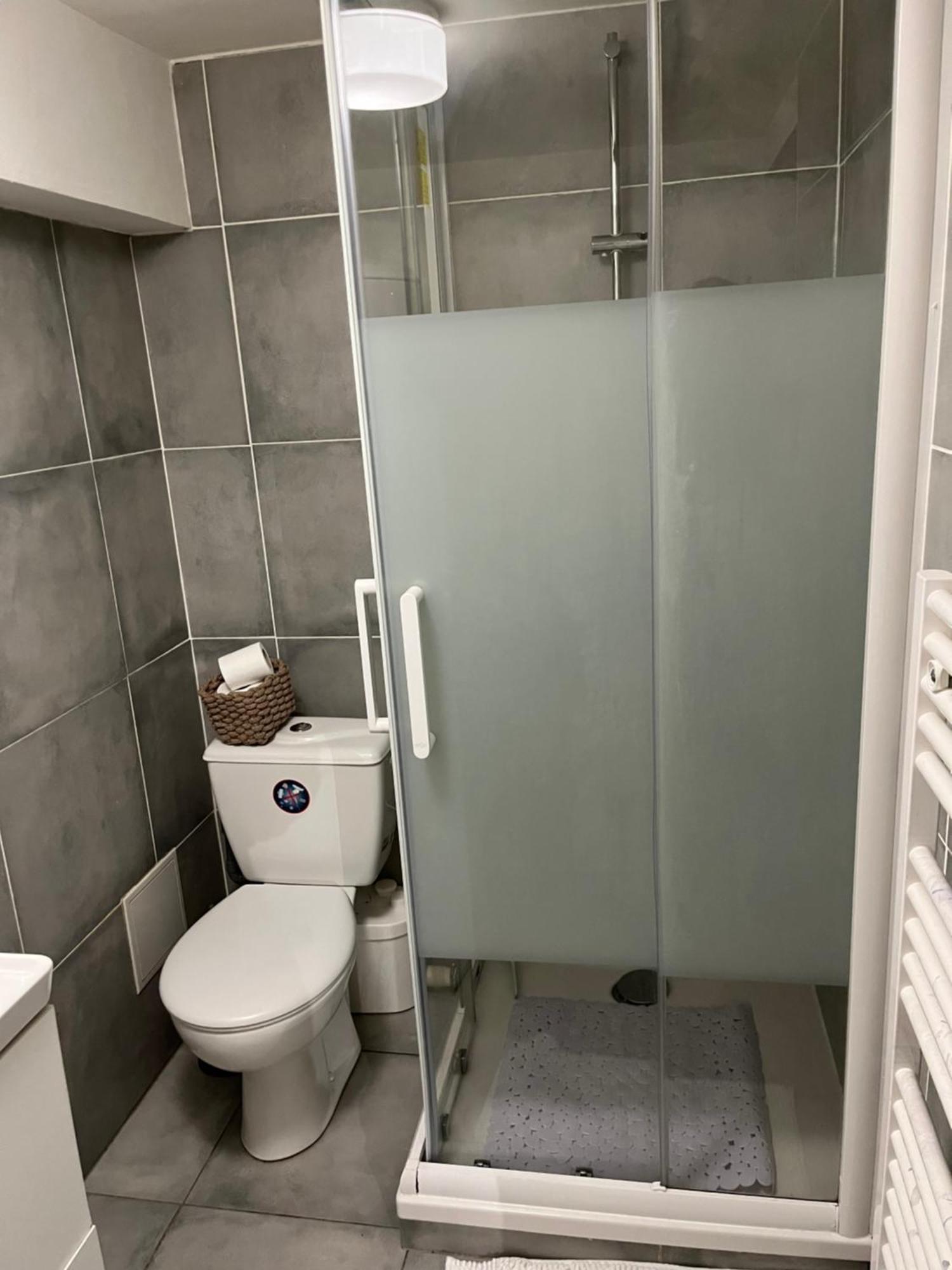 Appartamento Le Cosy Du Marche Notre-Dame Poitiers Esterno foto